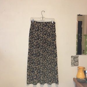 Dark Floral Print Skirt